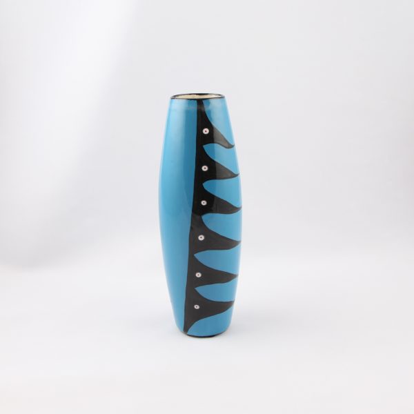 blue mountain vase scaled