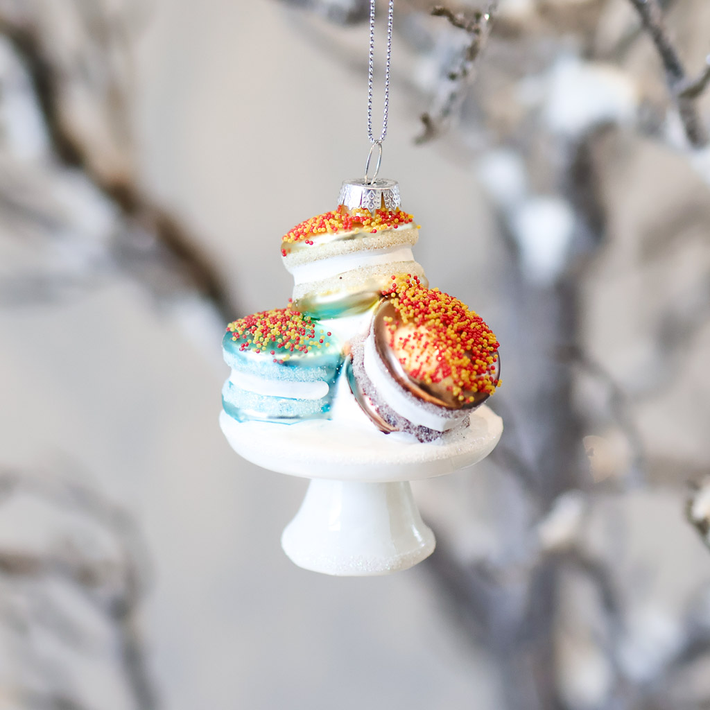 macaroons ornament option 2 shiny tray of colourful macaroons, piled three high.