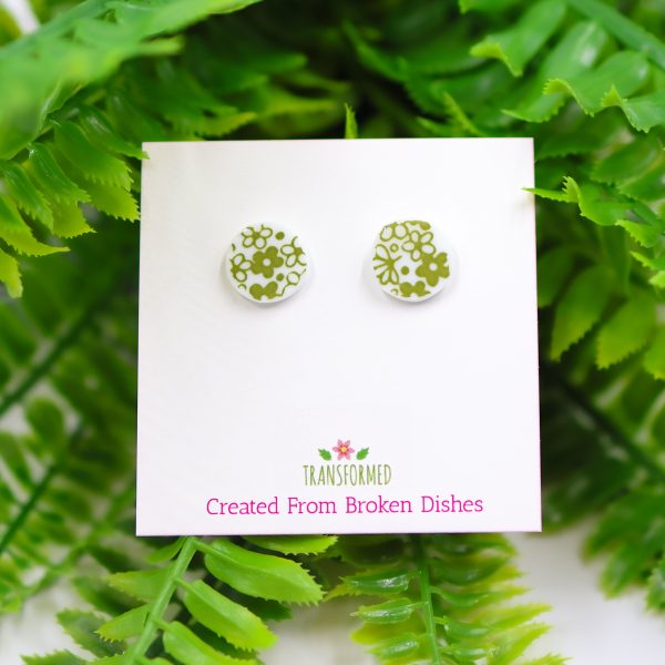 Pyrex Studs Green scaled