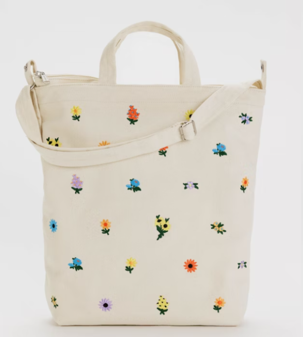 Embroidered Birds Zip Duck Bag by Baggu 1