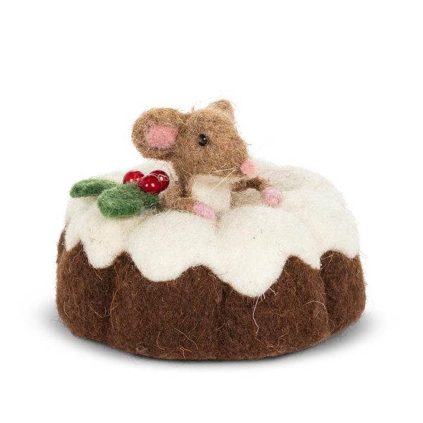 Mouse in Bundt Cake