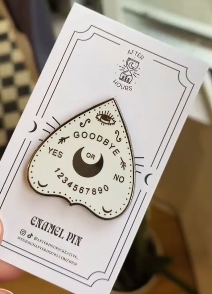 Planchette Pin Planchette Pin