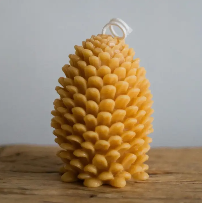 Pinecone Beeswax Candle Pinecone Beeswax Candle